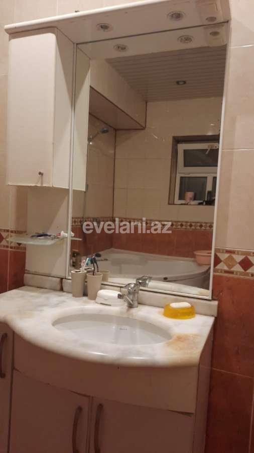 Sale, old building, 5 room, 162 m², Baku, Icheri Sheher m.