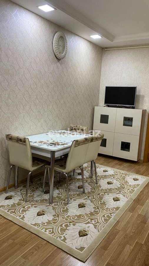Satılır, köhnə tikili, 3 otaqlı, 82 m², Bakı, Xətai r, Əhmədli q, Əhmədli m.