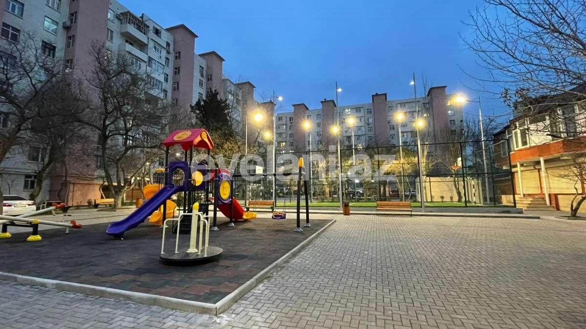 Satılır, köhnə tikili, 3 otaqlı, 82 m², Bakı, Xətai r, Əhmədli q, Əhmədli m.