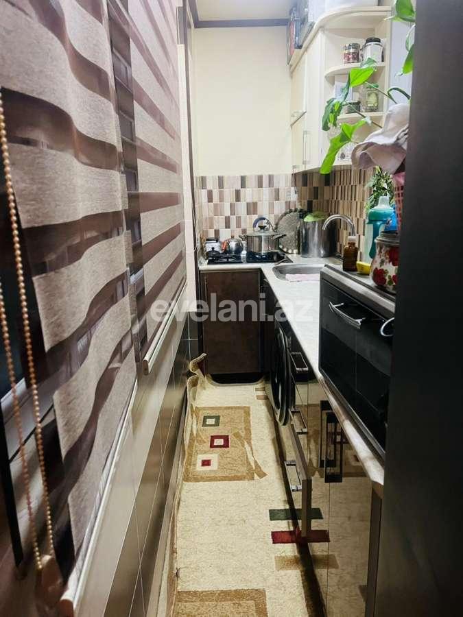 Satılır, köhnə tikili, 2 otaqlı, 45 m², Bakı, Suraxanı r, Massiv V q.