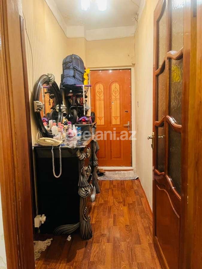 Satılır, köhnə tikili, 2 otaqlı, 45 m², Bakı, Suraxanı r, Massiv V q.