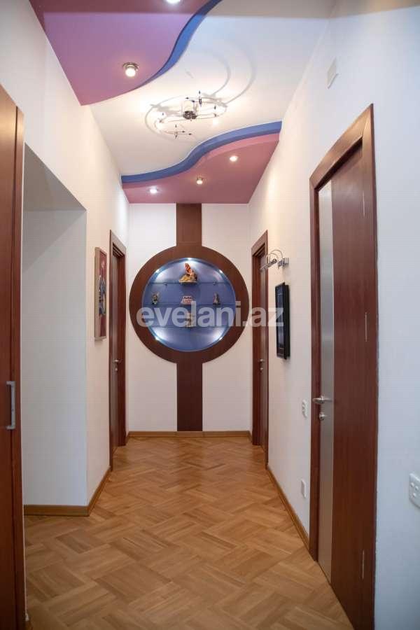 Rent, old building, 3 room, 110 m², Baku, Sabail r, Sahil m.
