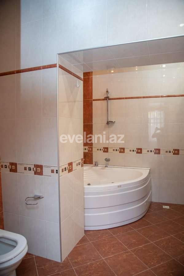 Rent, old building, 3 room, 110 m², Baku, Sabail r, Sahil m.