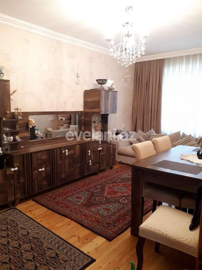 Satılır, köhnə tikili, 2 otaqlı, 55 m², Bakı, Xətai r, Həzi Aslanov m.