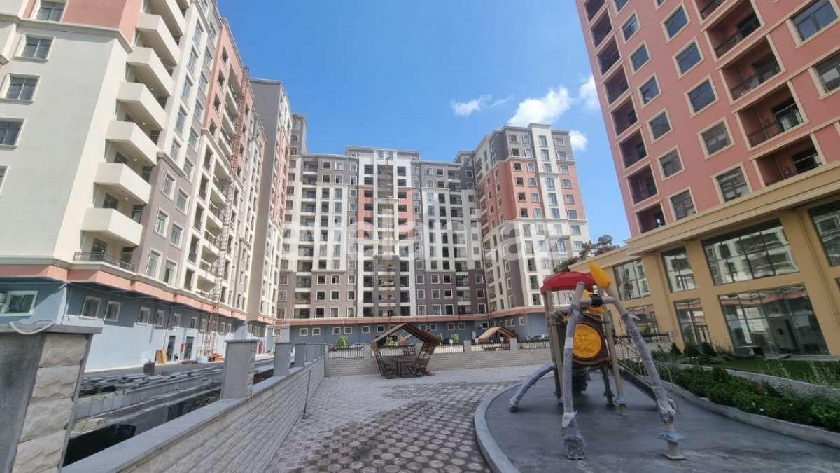 Satılır, yeni tikili, 2 otaqlı, 87 m², Bakı, Nizami r, Qara Qarayev m.