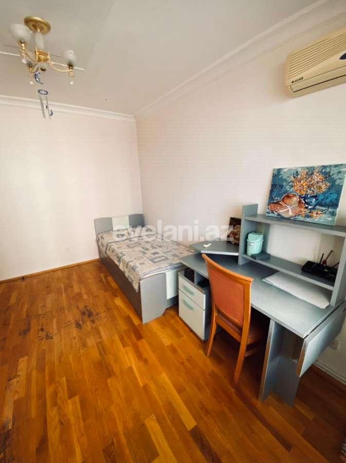 Sale, old building, 3 room, 80 m², Baku, Narimanov r.