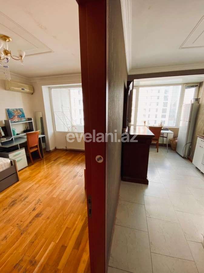 Sale, old building, 3 room, 80 m², Baku, Narimanov r.