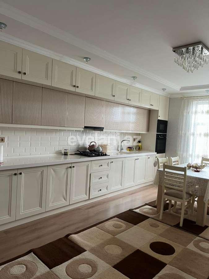 Satılır, villa, 10 otaqlı, 525 m², Bakı, Nizami r.