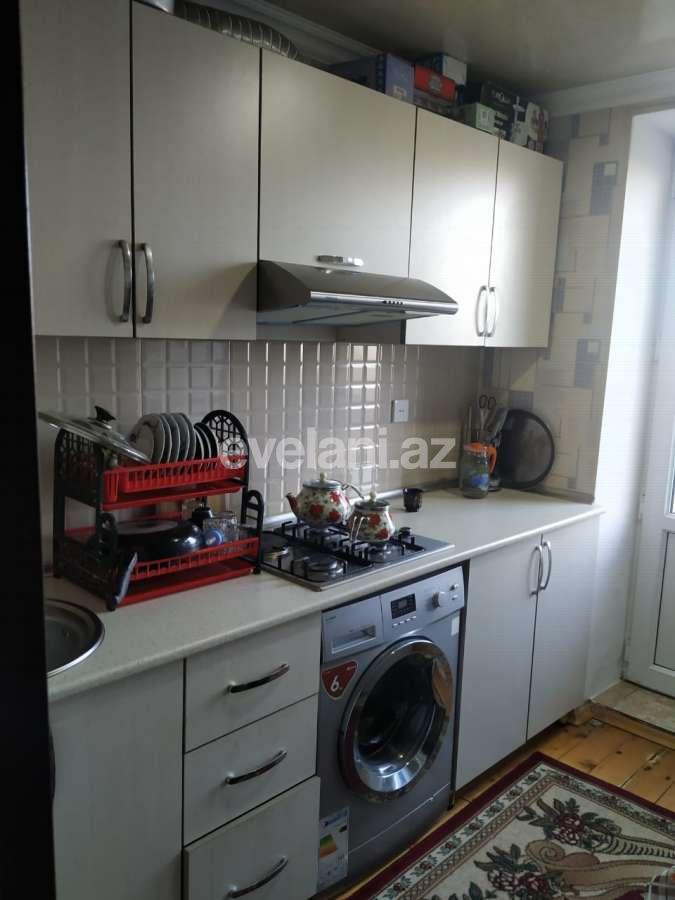 Satılır, köhnə tikili, 2 otaqlı, 64 m², Bakı, Binəqədi r.