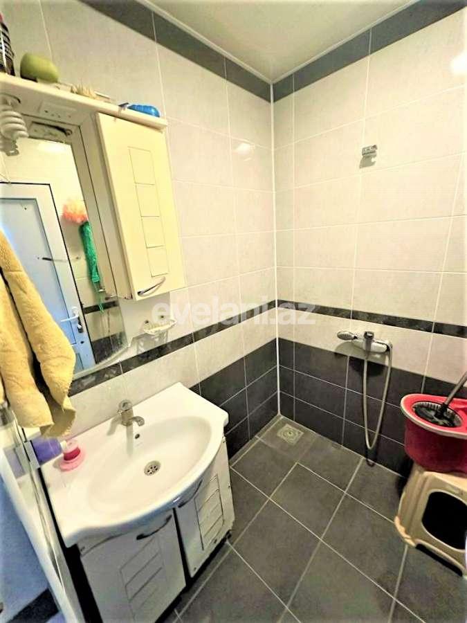 Satılır, yeni tikili, 2 otaqlı, 70 m², Bakı, Nizami r, Qara Qarayev m.