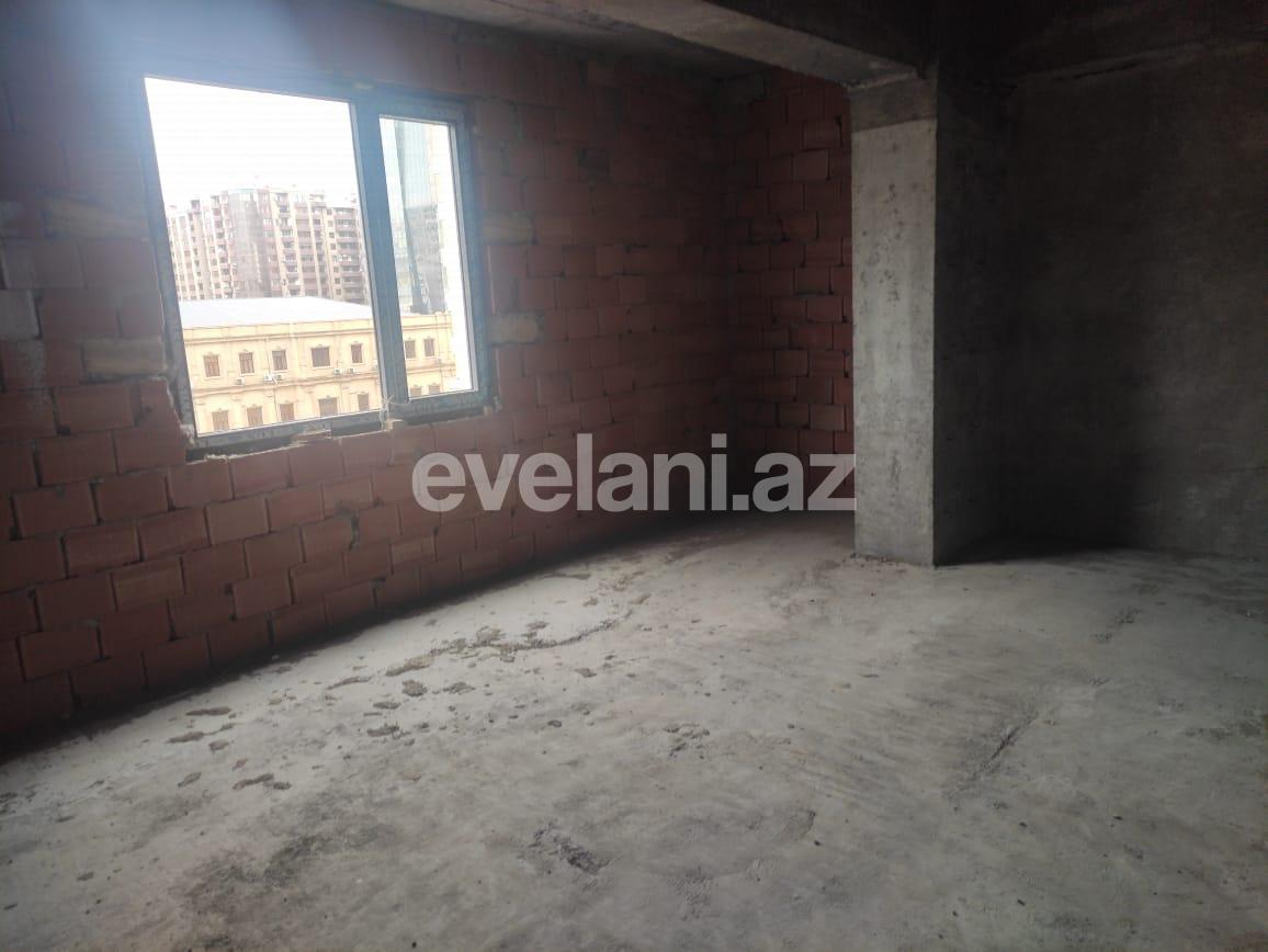 Satılır, yeni tikili, 4 otaqlı, 205 m², Bakı, Xətai r.