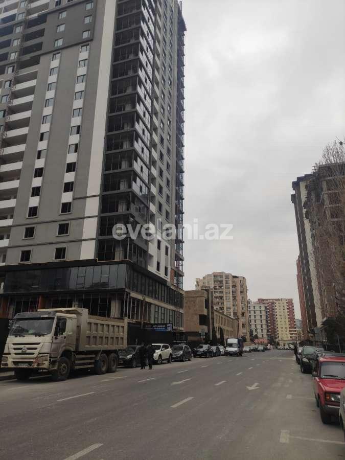 Satılır, yeni tikili, 4 otaqlı, 205 m², Bakı, Xətai r.