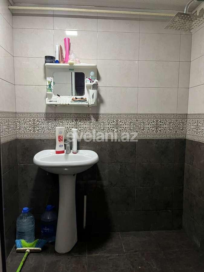 Satılır, köhnə tikili, 3 otaqlı, 63 m², Sumqayıt, 13-cü mikrorayon r.