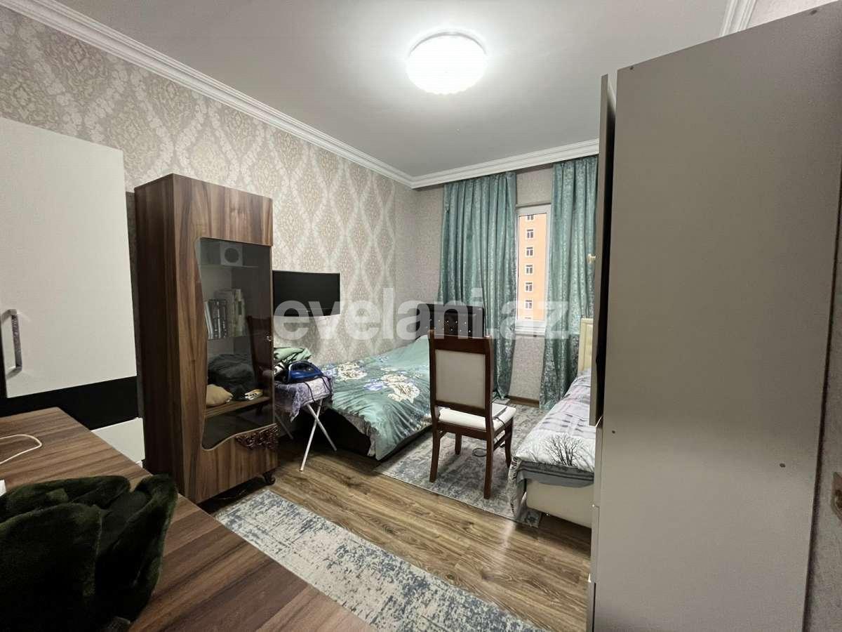 Satılır, köhnə tikili, 3 otaqlı, 63 m², Sumqayıt, 13-cü mikrorayon r.