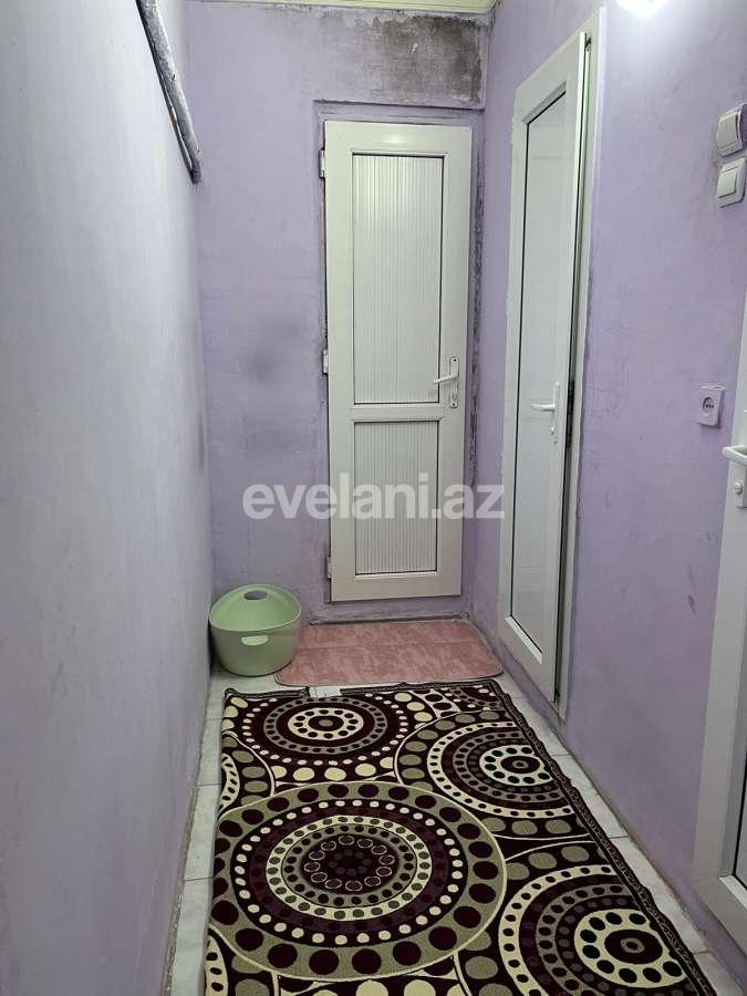Satılır, köhnə tikili, 3 otaqlı, 63 m², Sumqayıt, 13-cü mikrorayon r.
