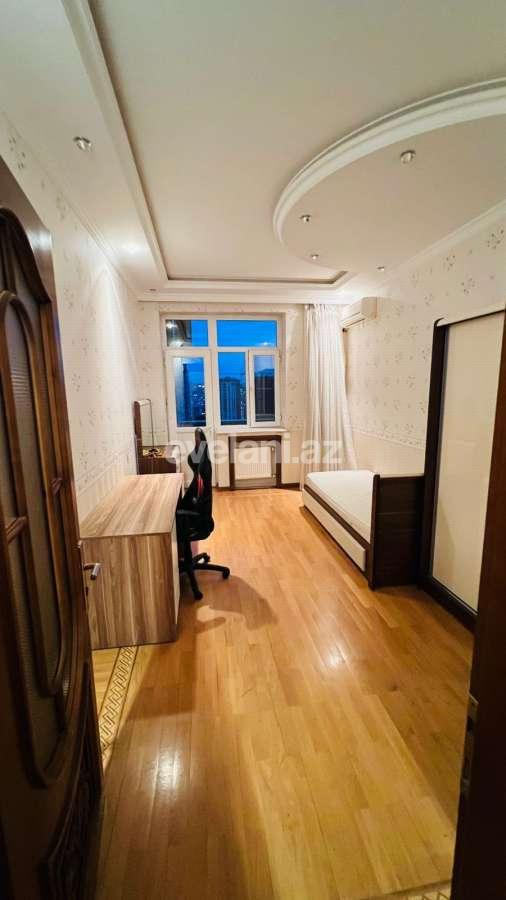 Satılır, yeni tikili, 4 otaqlı, 184 m², Bakı, Nərimanov r, Nəriman Nərimanov m.