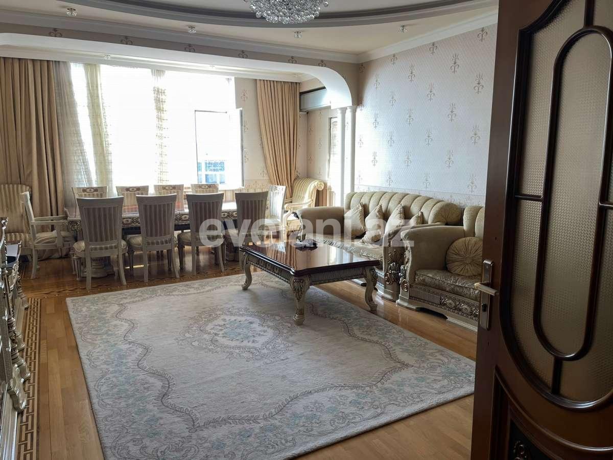 Satılır, yeni tikili, 4 otaqlı, 184 m², Bakı, Nərimanov r, Nəriman Nərimanov m.