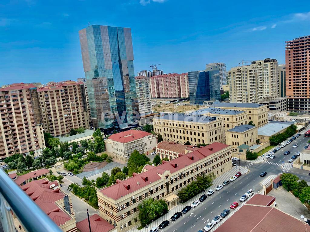 Kirayə verilir, yeni tikili, 2 otaqlı, 90 m², Bakı, Xətai r, Şah İsmayıl Xətai m.