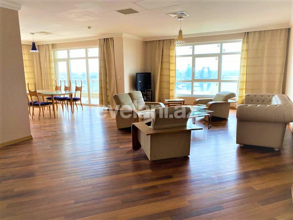Kirayə verilir, yeni tikili, 4 otaqlı, 250 m², Bakı, Səbail r.