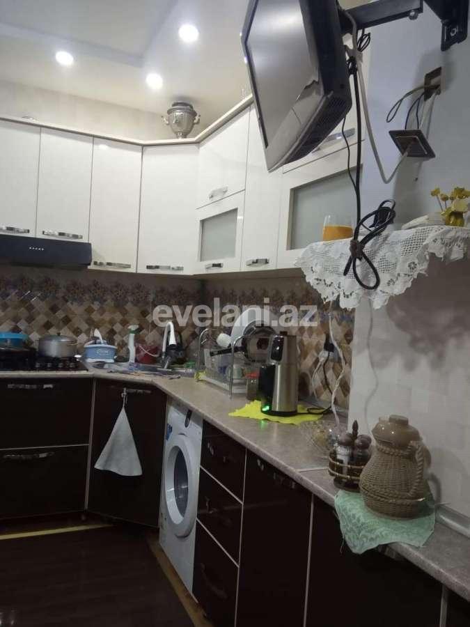 Satılır, köhnə tikili, 2 otaqlı, 59 m², Sumqayıt, 13-cü mikrorayon r.