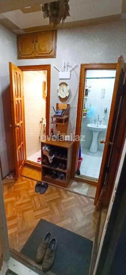 Продаётся, вторичка, 3-комнаты, 65 m², Баку, Хатаинский r, Ахмедлы p, Ази Асланов m.