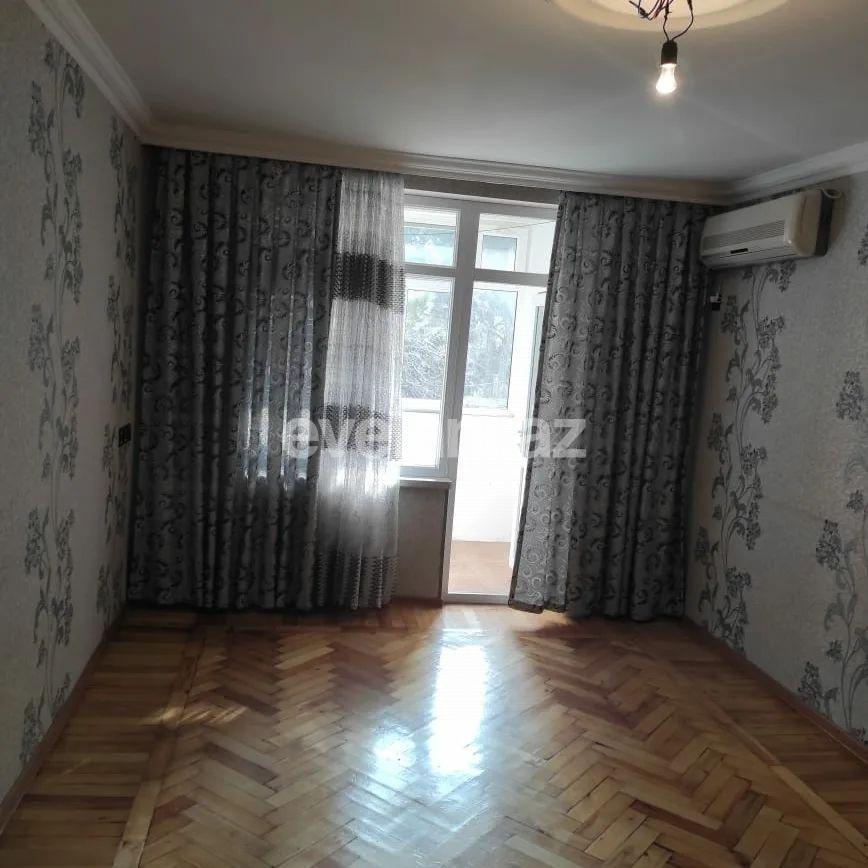 Satılır, köhnə tikili, 2 otaqlı, 45 m², Sumqayıt, 2-ci mikrorayon r.