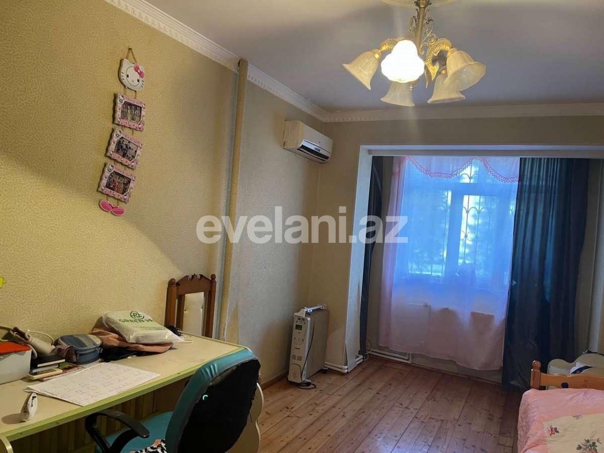 Satılır, köhnə tikili, 4 otaqlı, 100.99 m², Bakı, Xətai r.