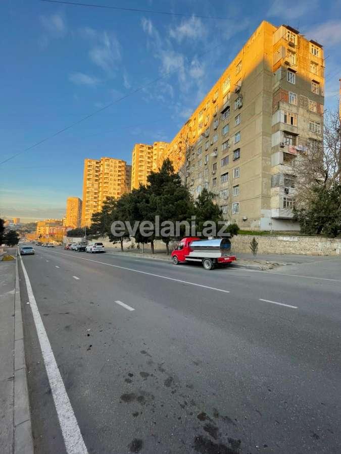 Satılır, köhnə tikili, 2 otaqlı, 60 m², Bakı, Xətai r, Həzi Aslanov m.