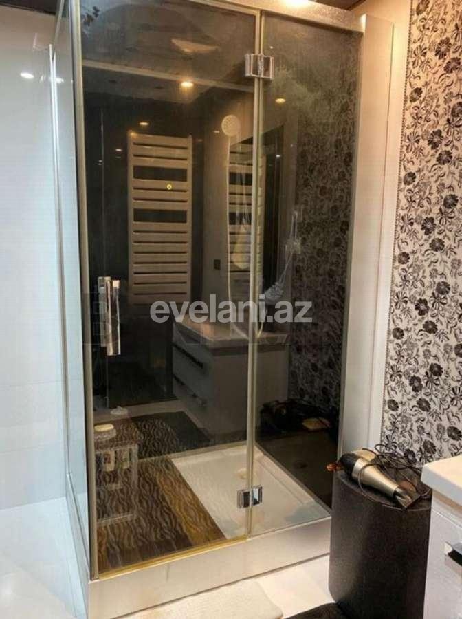 Satılır, yeni tikili, 3 otaqlı, 125 m², Bakı, Binəqədi r, M. Rəsulzadə q, Azadlıq prospekti m.