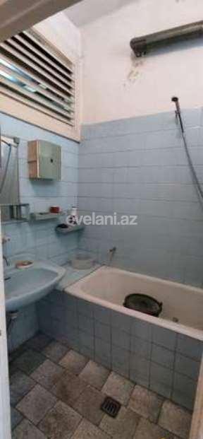 Satılır, köhnə tikili, 3 otaqlı, 79.98 m², Bakı, Səbail r.