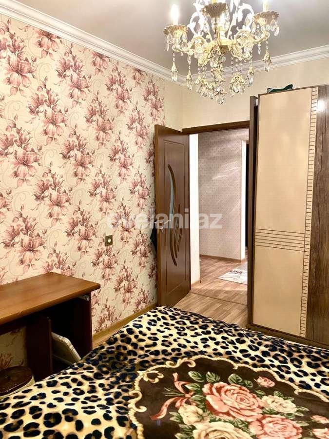 Satılır, köhnə tikili, 3 otaqlı, 81.99 m², Bakı, Xətai r, Həzi Aslanov q, Həzi Aslanov m.