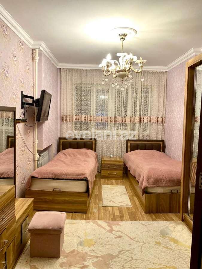 Satılır, köhnə tikili, 3 otaqlı, 81.99 m², Bakı, Xətai r, Həzi Aslanov q, Həzi Aslanov m.