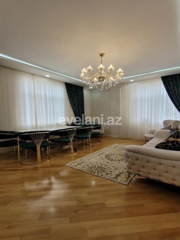 Satılır, yeni tikili, 2 otaqlı, 75 m², Bakı, Binəqədi r, 7-ci mikrorayon q, Azadlıq prospekti m.