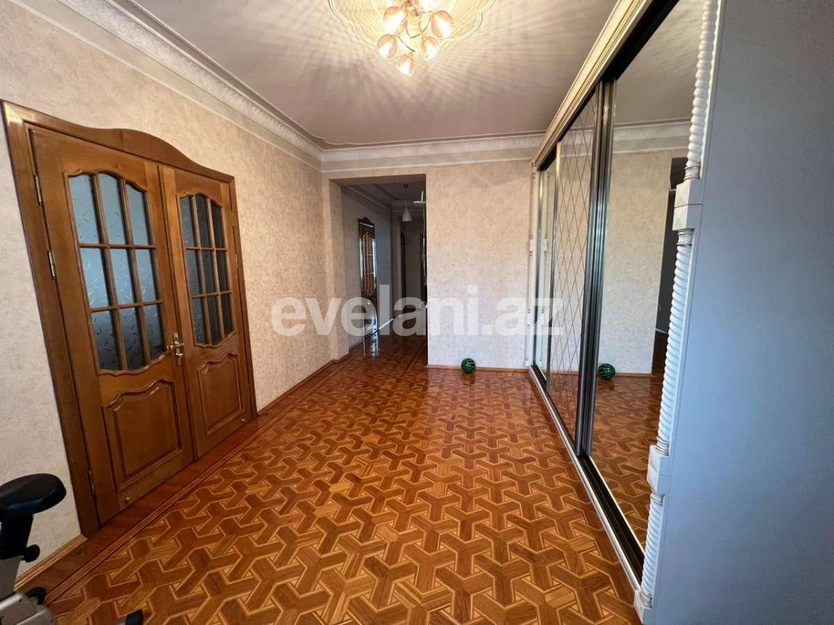 Satılır, köhnə tikili, 2 otaqlı, 137.6 m², Bakı, Nəsimi r, 3-cü mikrorayon q.