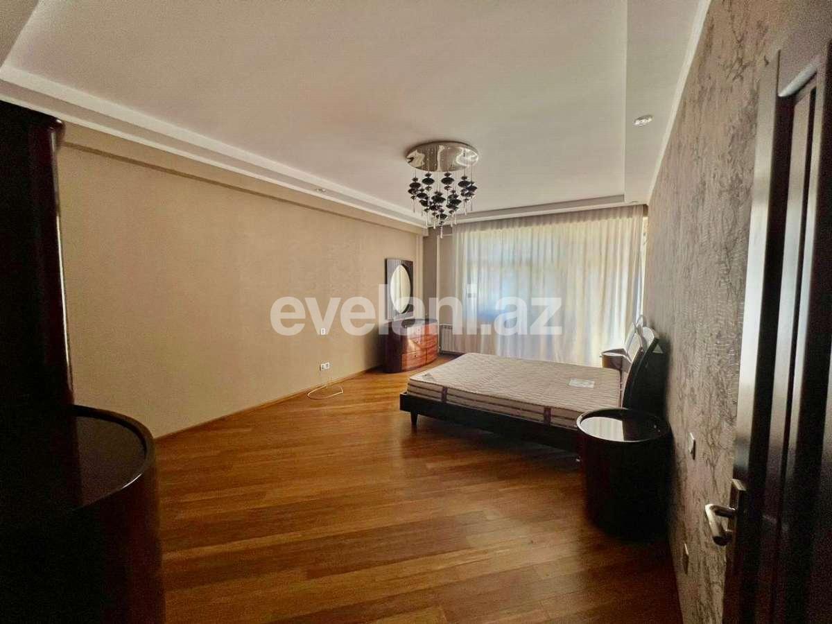 Satılır, yeni tikili, 3 otaqlı, 132 m², Bakı, Binəqədi r, 9-cu mikrorayon q.