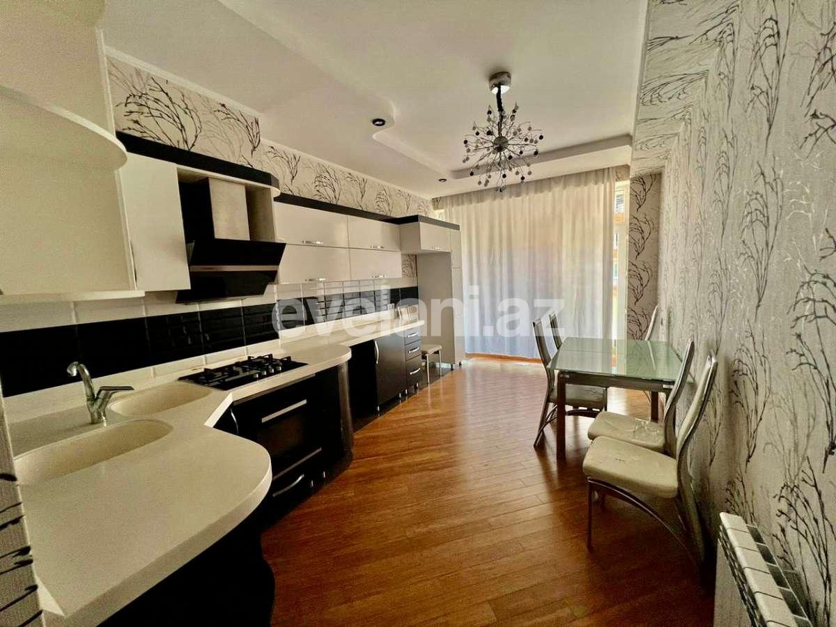 Satılır, yeni tikili, 3 otaqlı, 132 m², Bakı, Binəqədi r, 9-cu mikrorayon q.