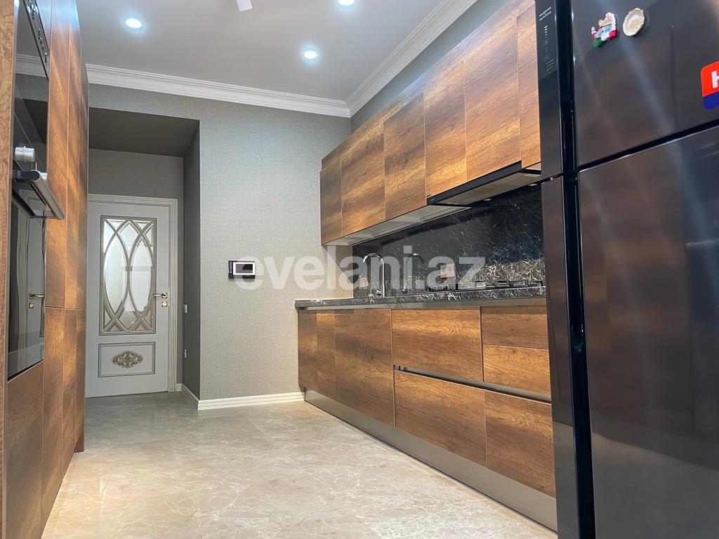 Satılır, yeni tikili, 5 otaqlı, 211 m², Bakı, Nəsimi r, 28 may m.