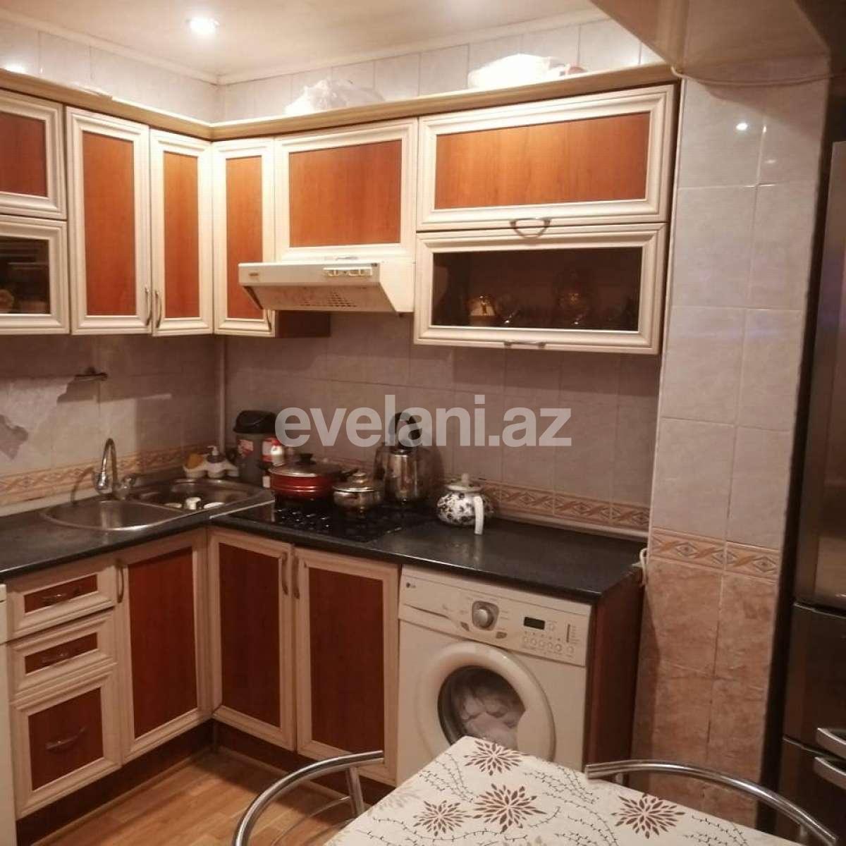 Satılır, köhnə tikili, 5 otaqlı, 120 m², Bakı, Yasamal r, Yeni Yasamal q, İnşaatçılar m.