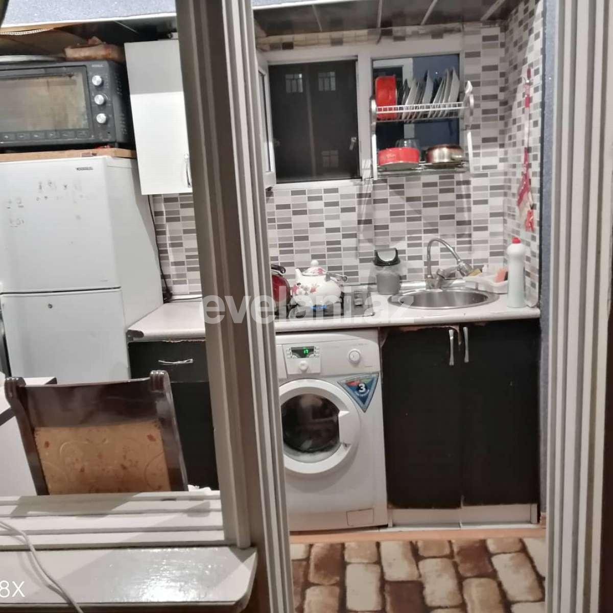 Satılır, köhnə tikili, 5 otaqlı, 120 m², Bakı, Yasamal r, Yeni Yasamal q, İnşaatçılar m.