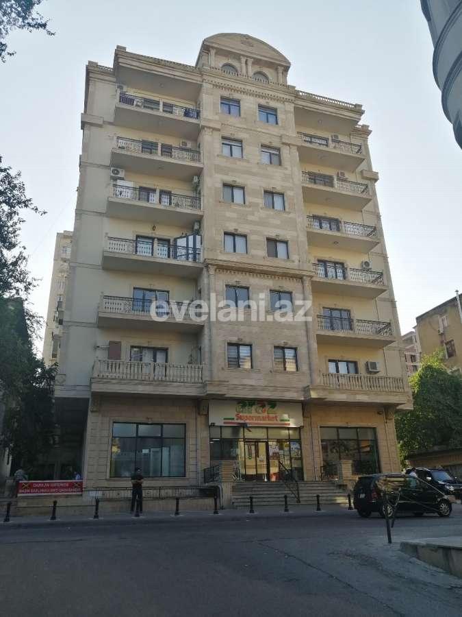 Продаётся, вторичка, 2-комнаты, 68 m², Баку, Ясамальский r, Элмляр Академиясы m.