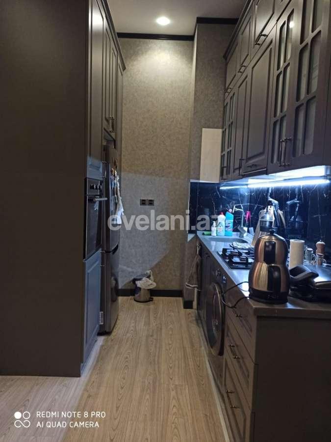 Продаётся, вторичка, 2-комнаты, 68 m², Баку, Ясамальский r, Элмляр Академиясы m.