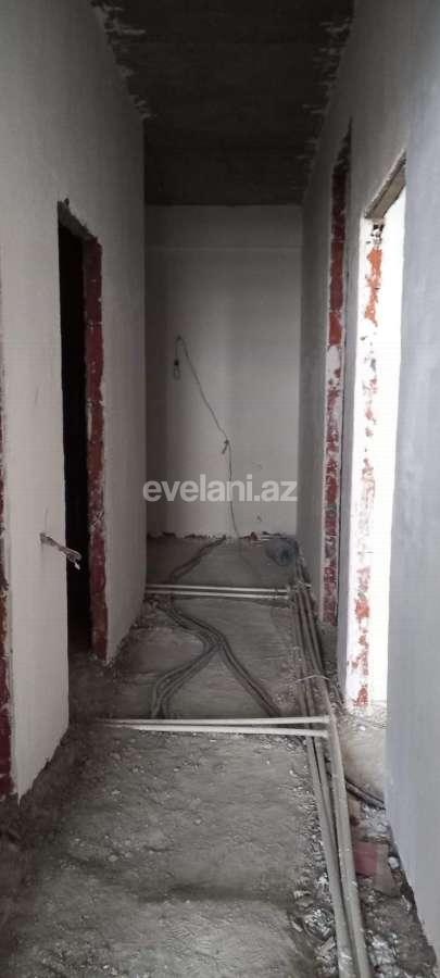 Satılır, yeni tikili, 2 otaqlı, 82 m², Sumqayıt, 10-cu mikrorayon r.