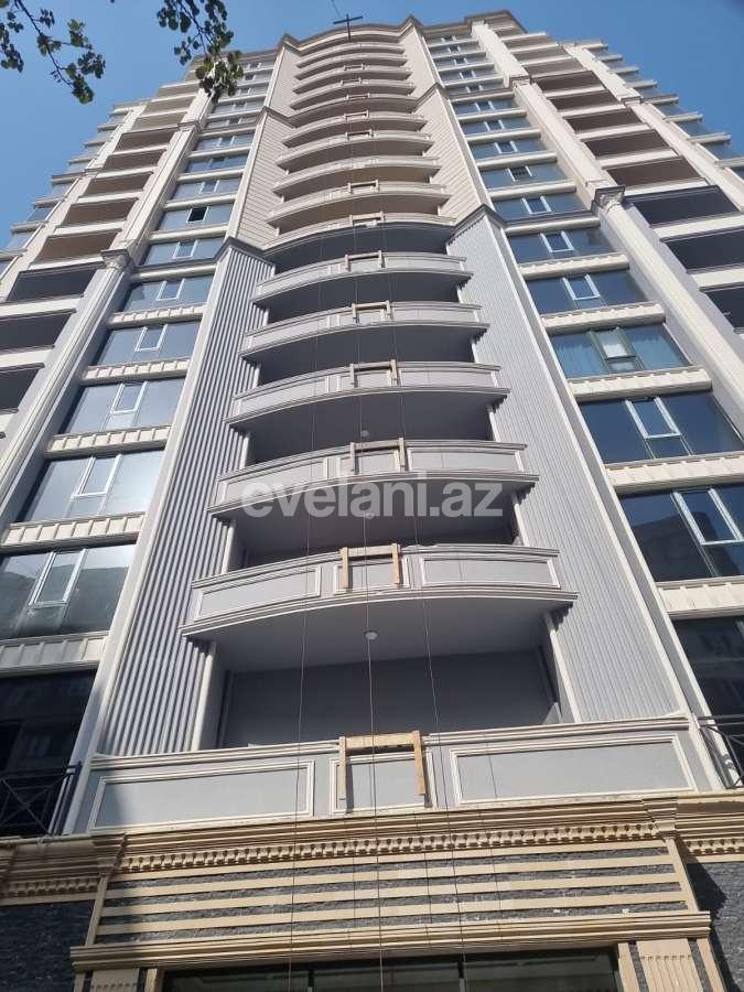 Satılır, yeni tikili, 3 otaqlı, 153 m², Bakı