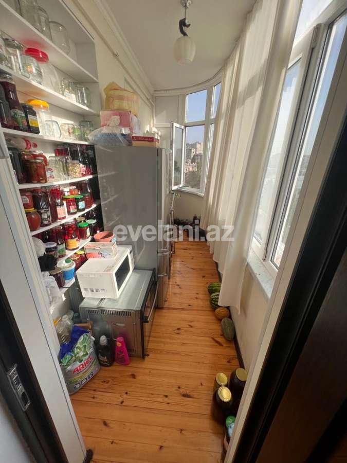 Satılır, yeni tikili, 2 otaqlı, 60 m², Bakı, Nəsimi r, Memar Əcəmi m.