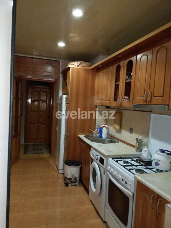 Satılır, köhnə tikili, 3 otaqlı, 80 m², Bakı, Nəsimi r, 8 Noyabr m.