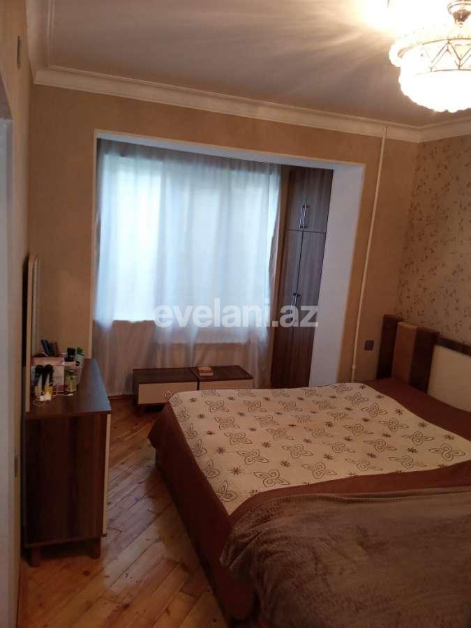 Satılır, köhnə tikili, 3 otaqlı, 80 m², Bakı, Nəsimi r, 8 Noyabr m.