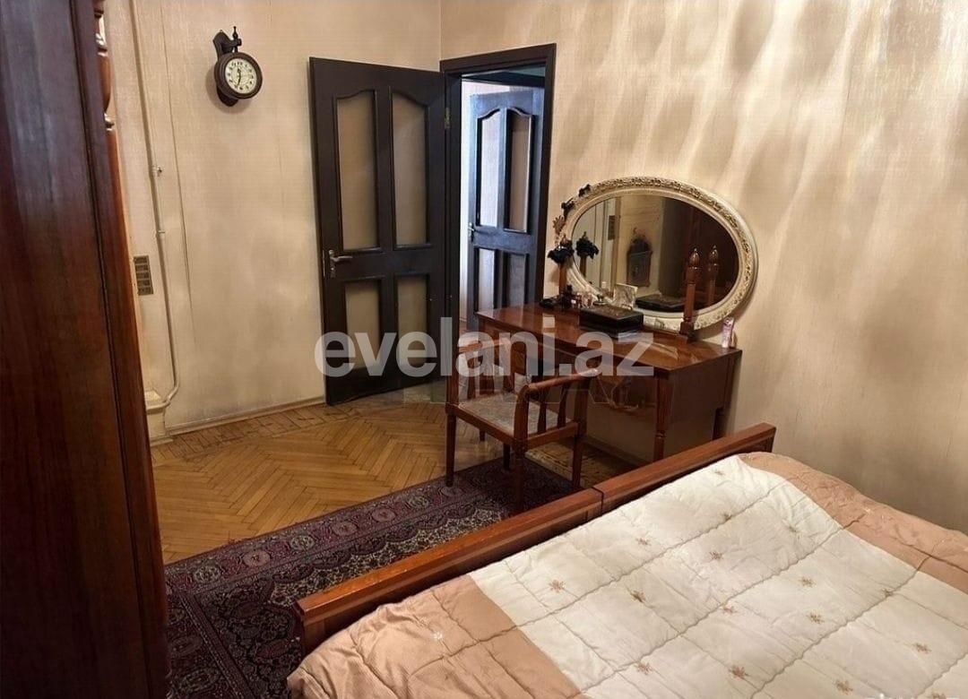 Продаётся, вторичка, 3-комнаты, 110 m², Баку, Сабаильский r, Ичери Шехер m.