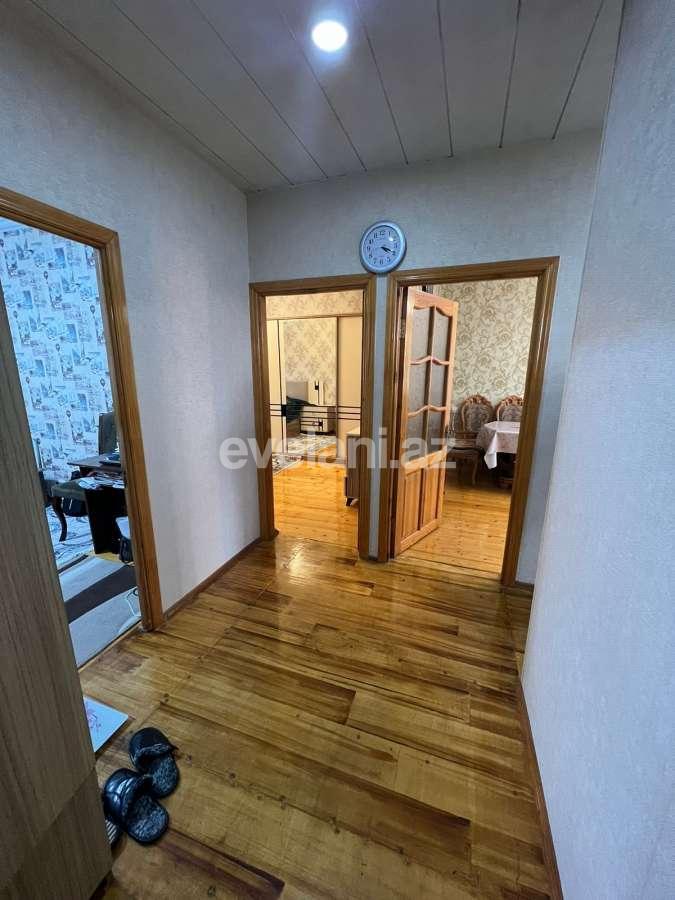 Sale, old building, 3 room, 85 m², Baku, Khatai r, Hazi Aslanov m.