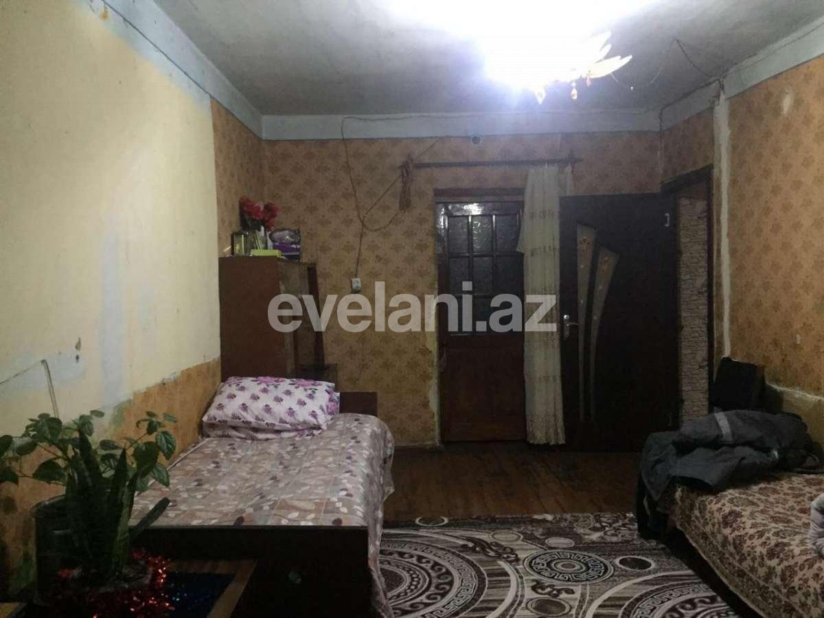 Satılır, köhnə tikili, 3 otaqlı, 49.99 m², Sumqayıt, 1-ci mikrorayon r.