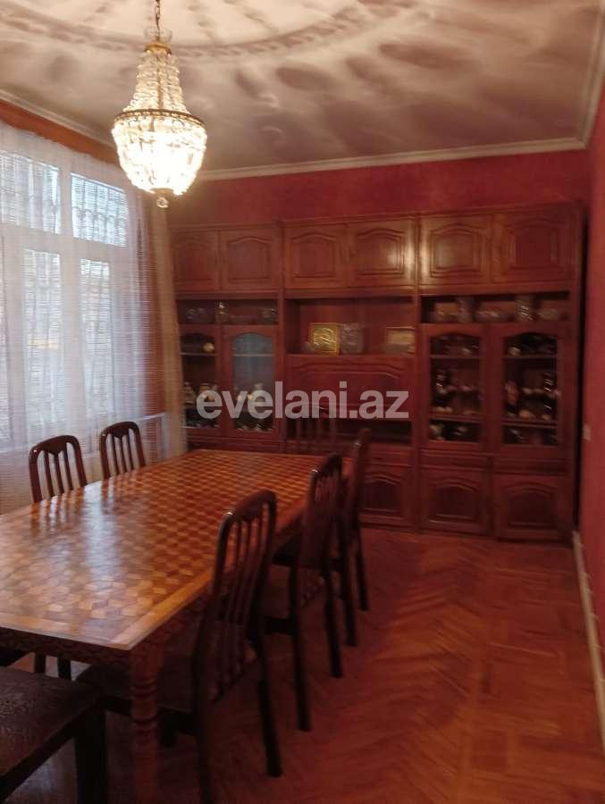 Satılır, köhnə tikili, 4 otaqlı, 129 m², Bakı, Yasamal r.